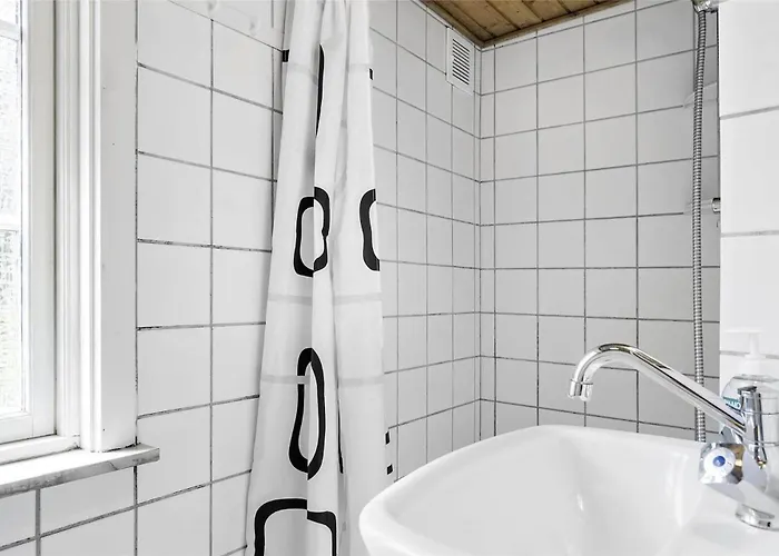 6637-allinge-sondergade-12 *